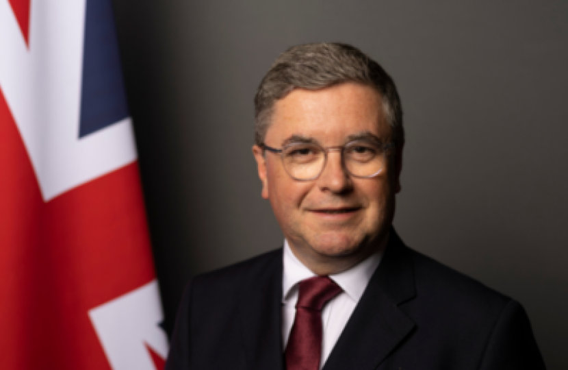 Photo of Sir Robert Buckland MP